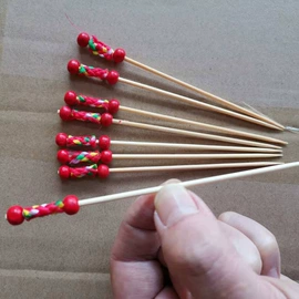 水果叉;吸管;纸质工艺品