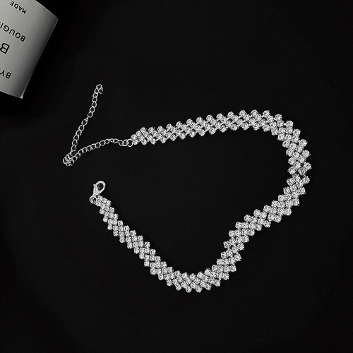 Light luxury full diamond high-end choker choker necklace personality niche clavicle chain female internet celebrity versatile necklace wholesale