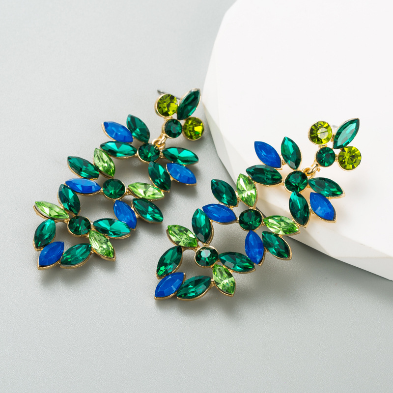 Holiday Occasion Fashion Geometric Alloy Rhinestones Women's Earrings 1 Pair
