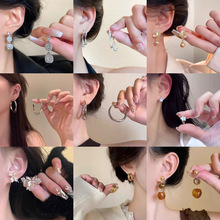 ���챬��С�ɶ������ʸ߼��ж�����Ƹаٴ��������ʱ�ж���Ů