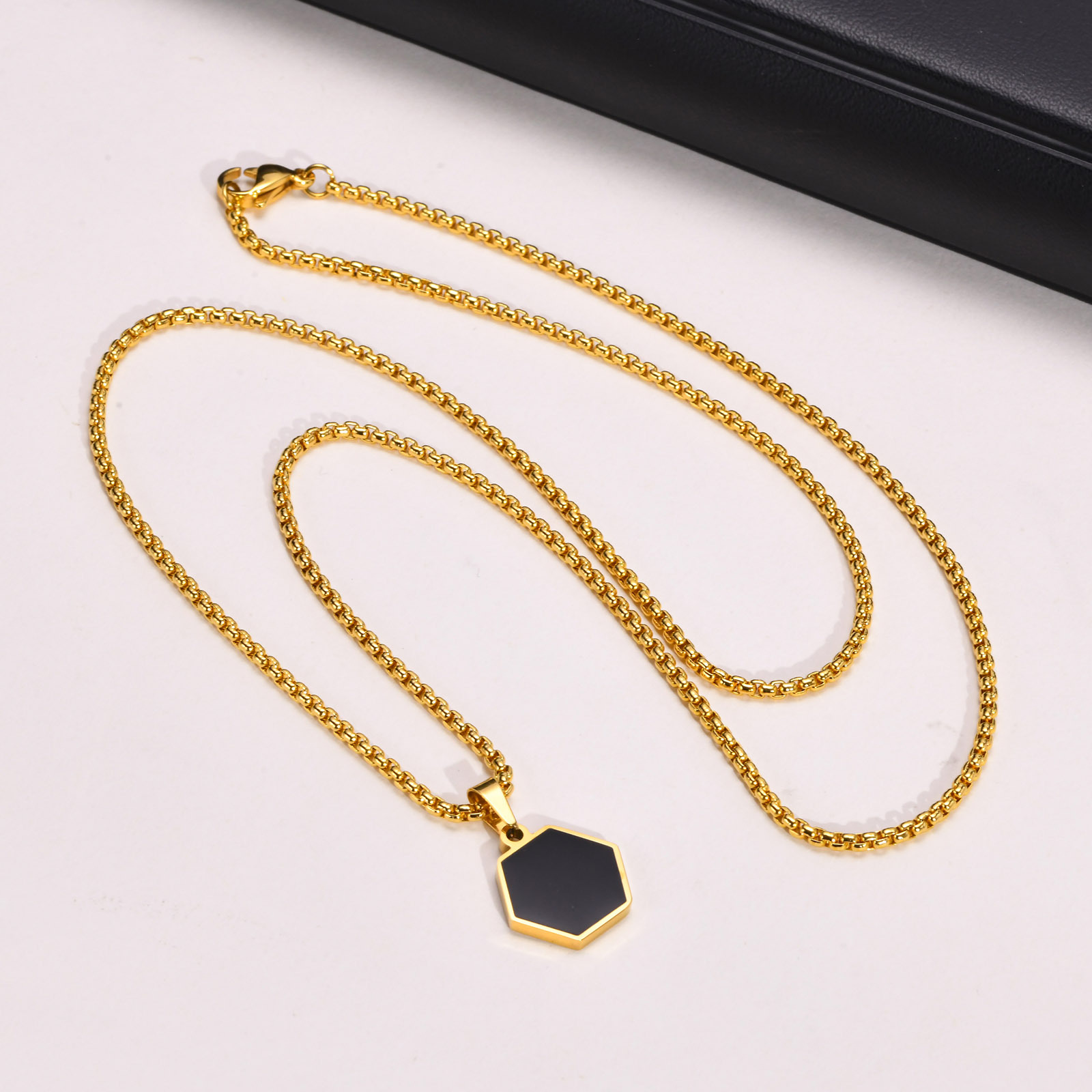 Retro Hexagon Stainless Steel Plating Pendant Necklace 1 Piece