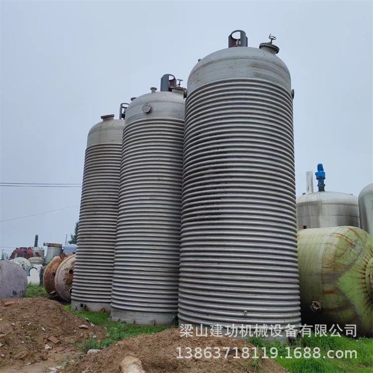 二手出售不锈钢夹套反应釜 蒸汽加热反应釜 100方外盘管反应釜