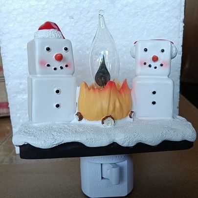国境を越えた新製品2024 Ghost Campfireフリップリングナイトライトハロウィーン夜灯|undefined