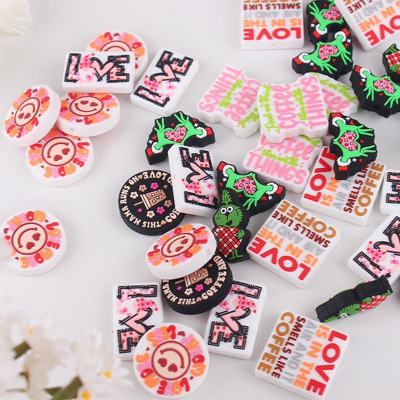 Productos para bebés caricatura día de San Valentín silicona pequeña goma de diente creativa DIY baby molar chupeta anti-caída accesorios de cadena