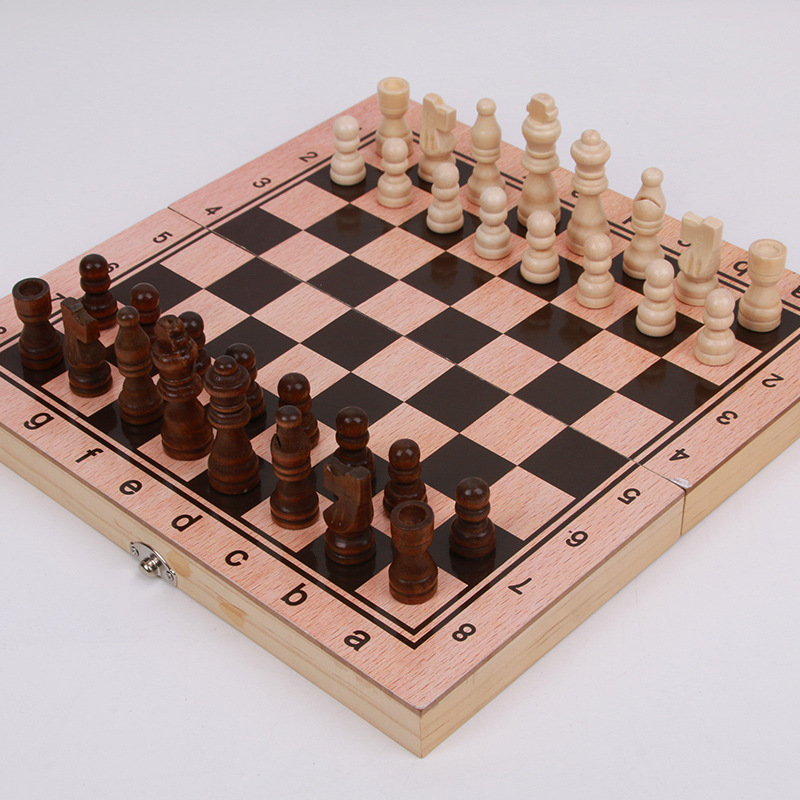 Cross-border niños de madera plegable ajedrez de madera de alta calidad magnético tablero de ajedrez juego de juguetes al por mayor