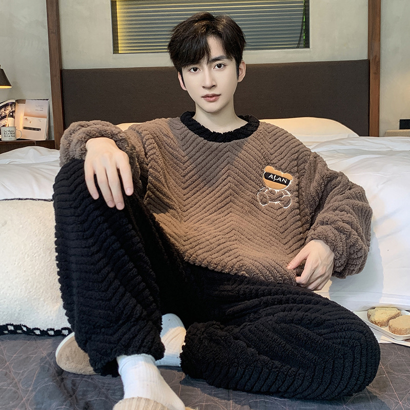 산호 벨벳 잠옷 남자의 가을과 겨울 기모 두꺼운 겨울 새로운 따뜻한 청소년 플러스 사이즈 홈 옷 세트