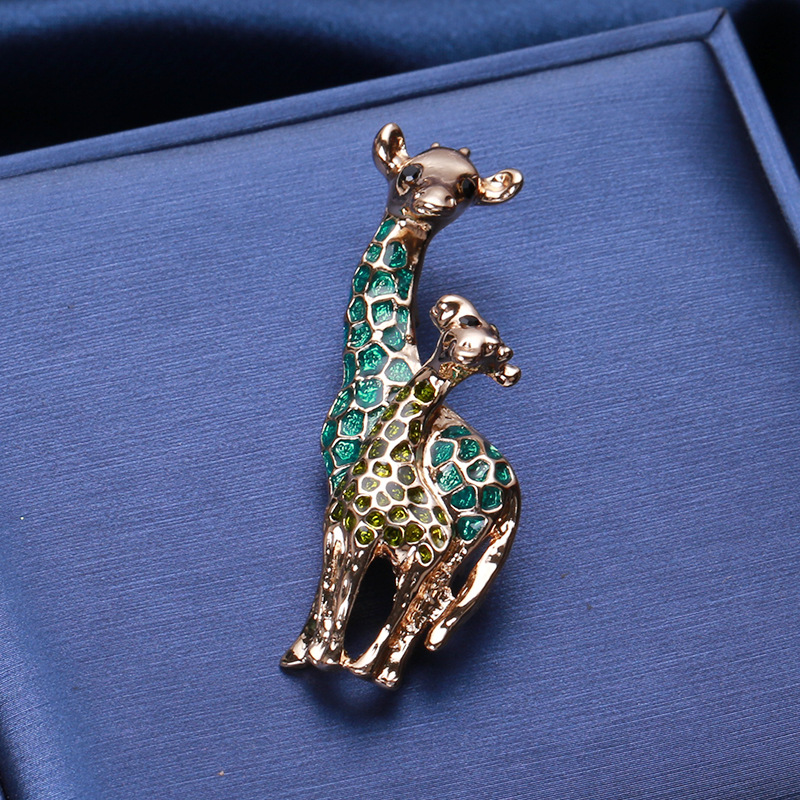Exaggerated Pin Giraffe Alloy Enamel Women's Brooches display picture 6