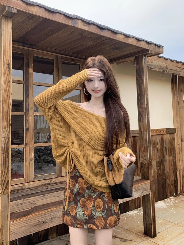 美拉德一字肩长袖针织衫碎花半身裙短裙女2025秋季新款时尚两件套|undefined