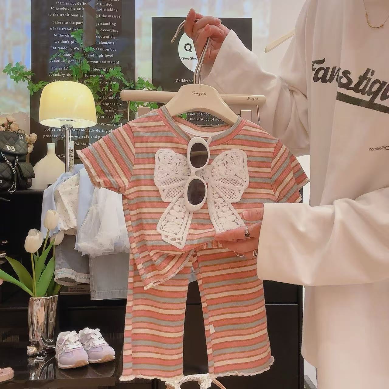 Pink stripes [suit] 1528#