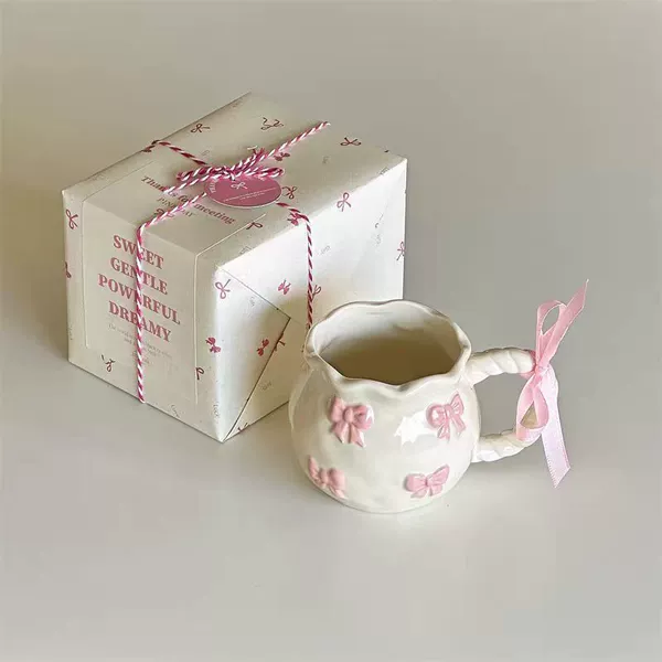 Xiaofen Butterfly Mark Cup+Send Spoon Rose Pink Bow Packaging