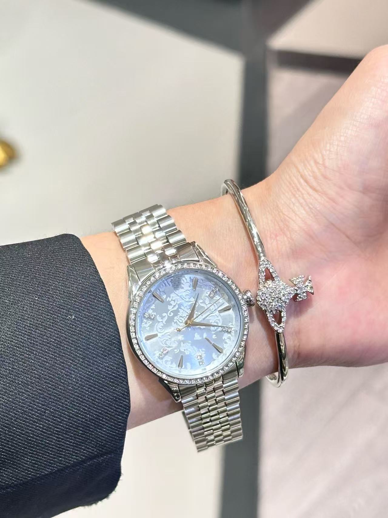 37vva+ counter gift box