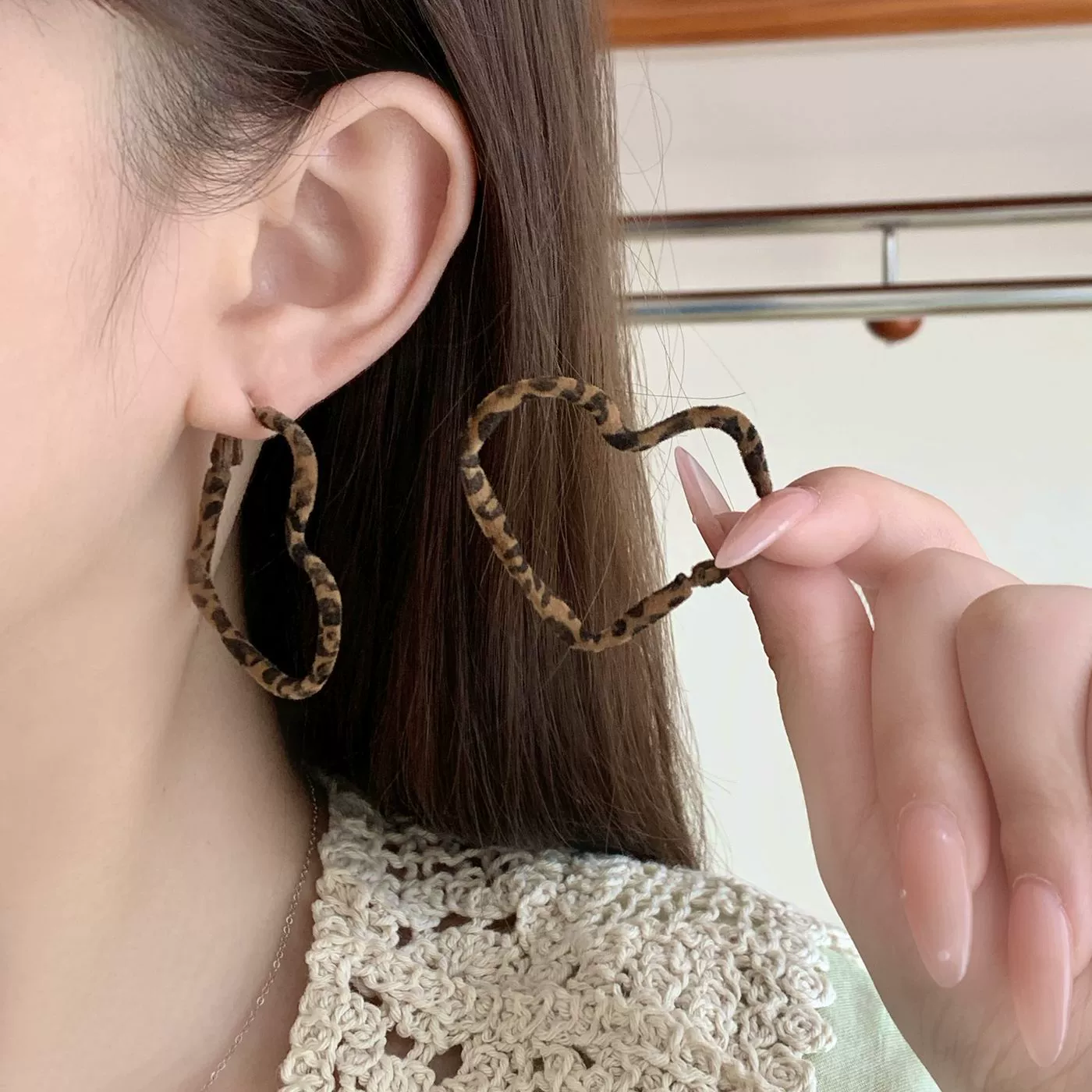 Демисезонные ретро крупные серьги, серебряная игла