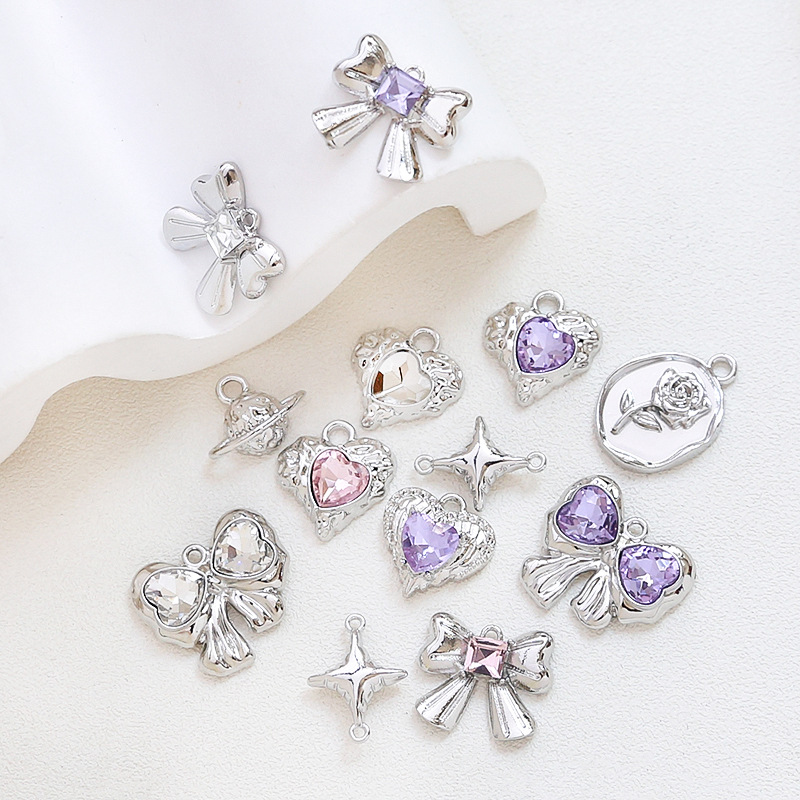 1 Piece 17*13mm 19*16mm 23 * 20mm Alloy Rhinestones Heart Shape Rose Bow Knot Polished Pendant display picture 2