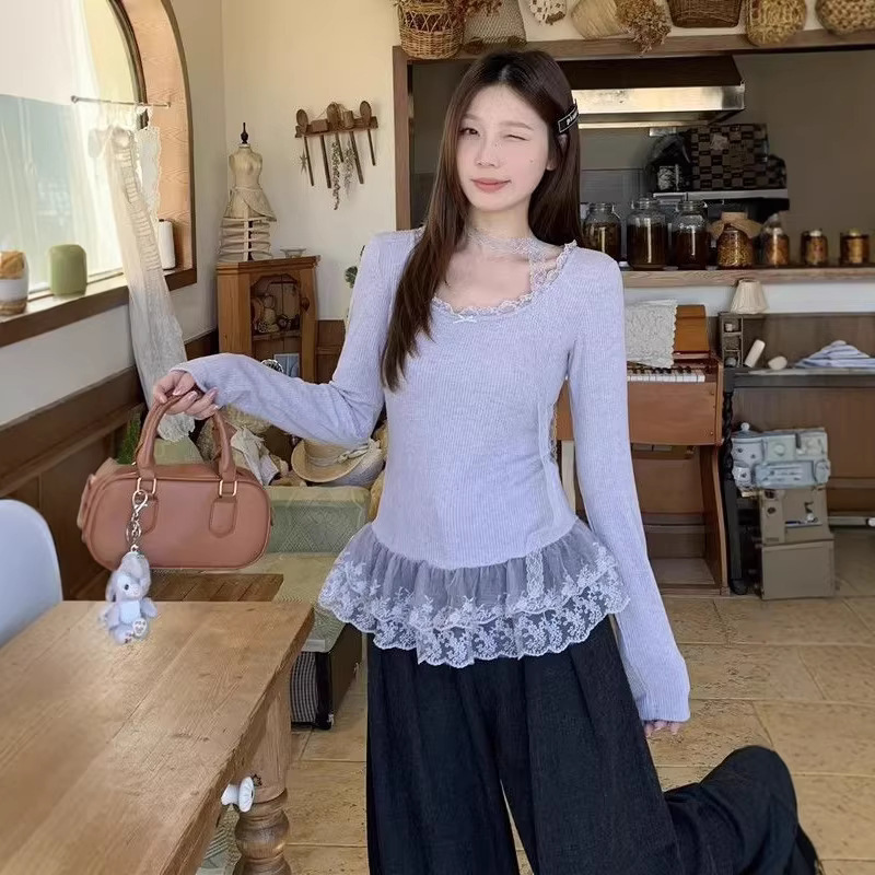 In Stock~ Korean Style Fashionable Versatile High-End Layered T-Shirt for Women 2025 New Lace Patchwork Base Shirt Trendy In Stock~ Korean Style Fashionable Versatile High-End Layered T-Shirt for Women 2025 New Lace Patchwork Base Shirt Trendy