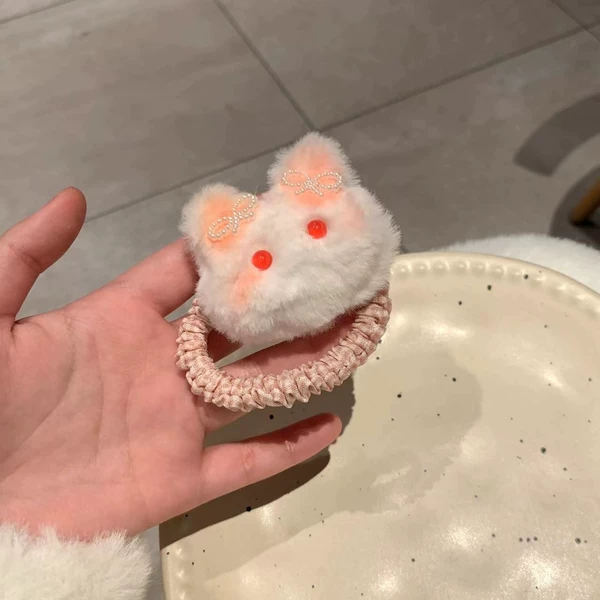 Pearl Rabbit Hair Tie