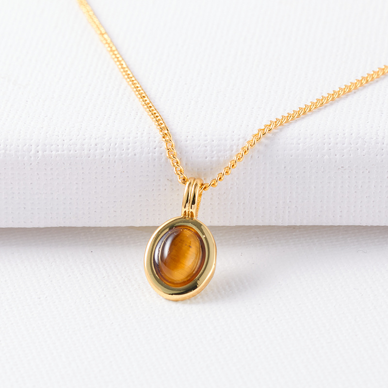 Casual Retro Oval Brass Plating Inlay Tiger Eye Shell Pendant Necklace 1 Piece display picture 1