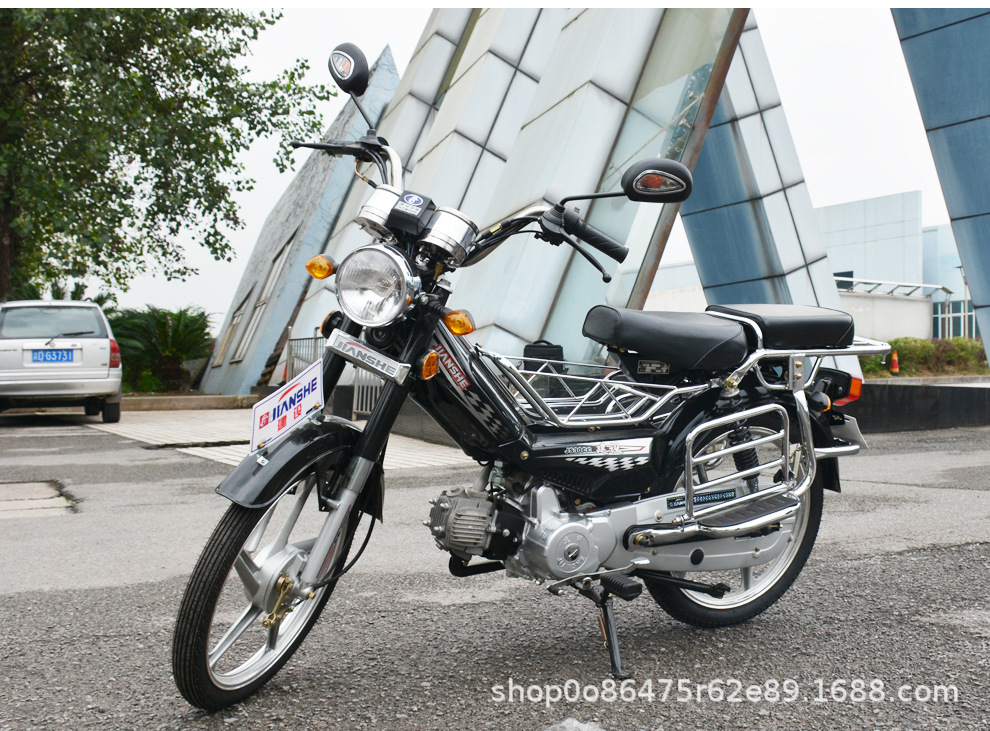 Brand New Jianshe Curved Beam Motorcycle 110Cc, Two-Wheeled Lightweight Retro Two-Wheeled Motorcycle for Grocery Shopping and Work Clothing