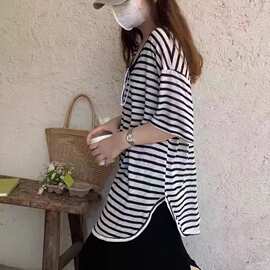 欧版原单宽松大版慵懒风条纹开叉中长款下身失踪V领短袖女T恤夏季