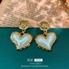 Серебристый штифт — складчатые цветочные жемчужные сердечные серьги
