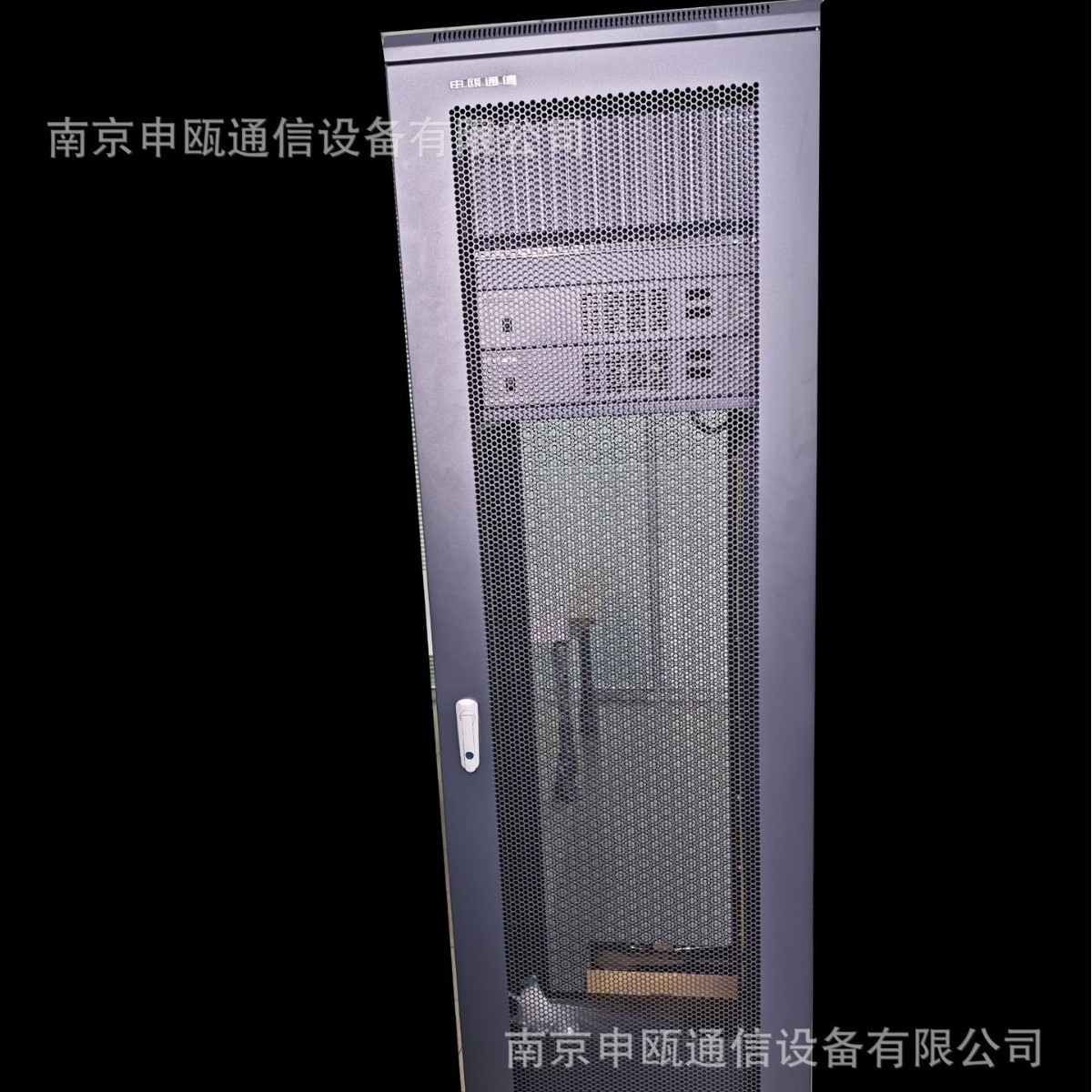 500 telephone user digital program-controlled switch magnet VOIP