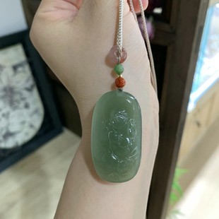 Hetian jade lake water green Maitreya Buddha, ice moist and delicate, clear color, carved laughing Buddha, smiling,