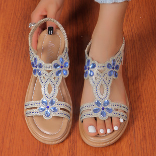Cross-Border Large Size Women's Sandals European and American Spring New Flat Flower Rhinestone Open Toe Outer Wear Beach Sandals Wholesale