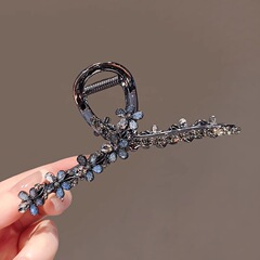 軽くて高級感のあるラインストーンシャーククリップ韓国風新スタイル後頭部ヘアクリップ女性用大型ヘアクリップ気質クリップ