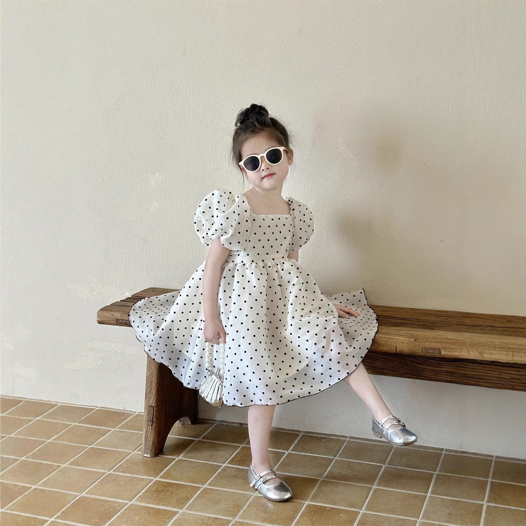 Children's Stylish Dress, Girls' Korean Style Children's Clothing, 2026 Summer New Polka Dot Short-Sleeved Princess Dress for Small and Medium-Sized Children