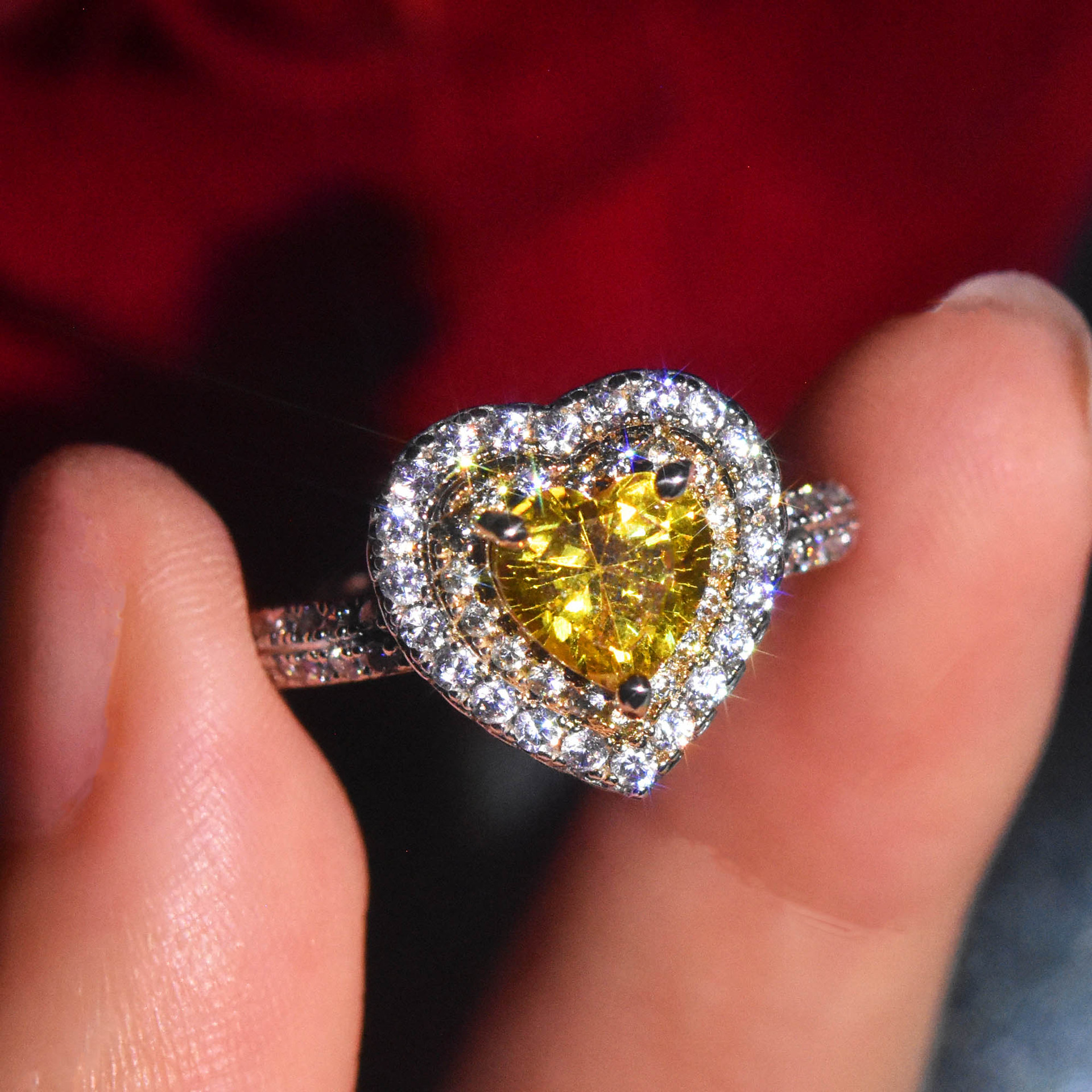 New Luxury Colored Gemstone Citrine Heart Open Copper Ring Wholesale display picture 2