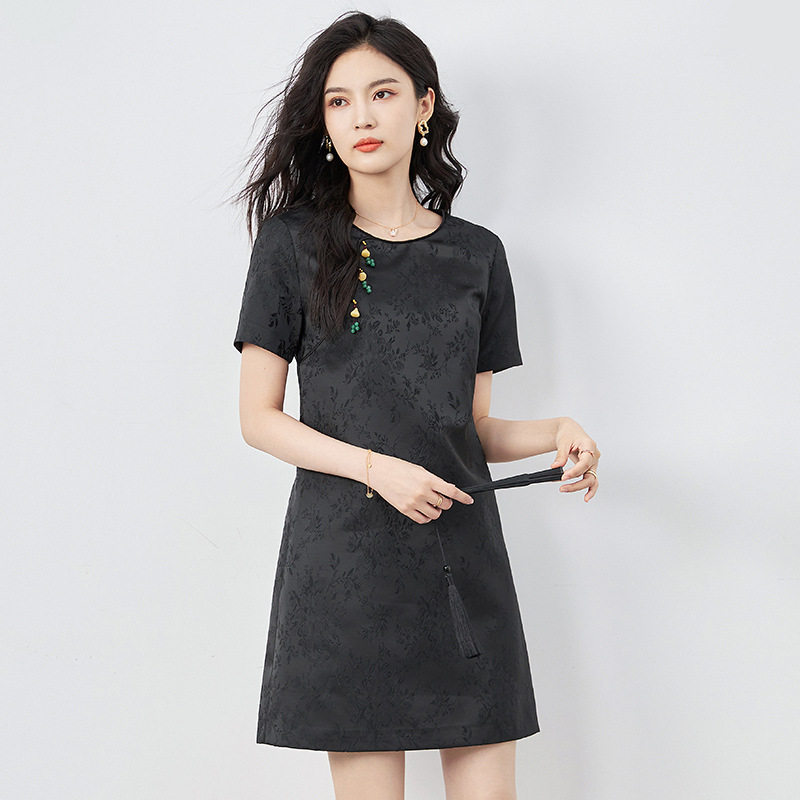 Đầm suông nữ midi tay ngắn mùa hè — 2417504 - Xanh lá cây chi tiết 3