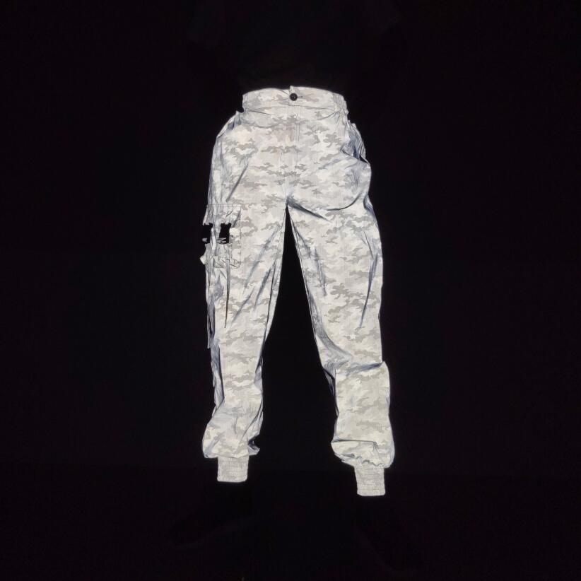 Herrenbekleidung Hip-Hop-Funktions-Reflektor-Overalls für Herren, lässige Skinny-Hose mit seitlichem Reißverschluss und mehreren Taschen, Reflektorhose_voghion.com