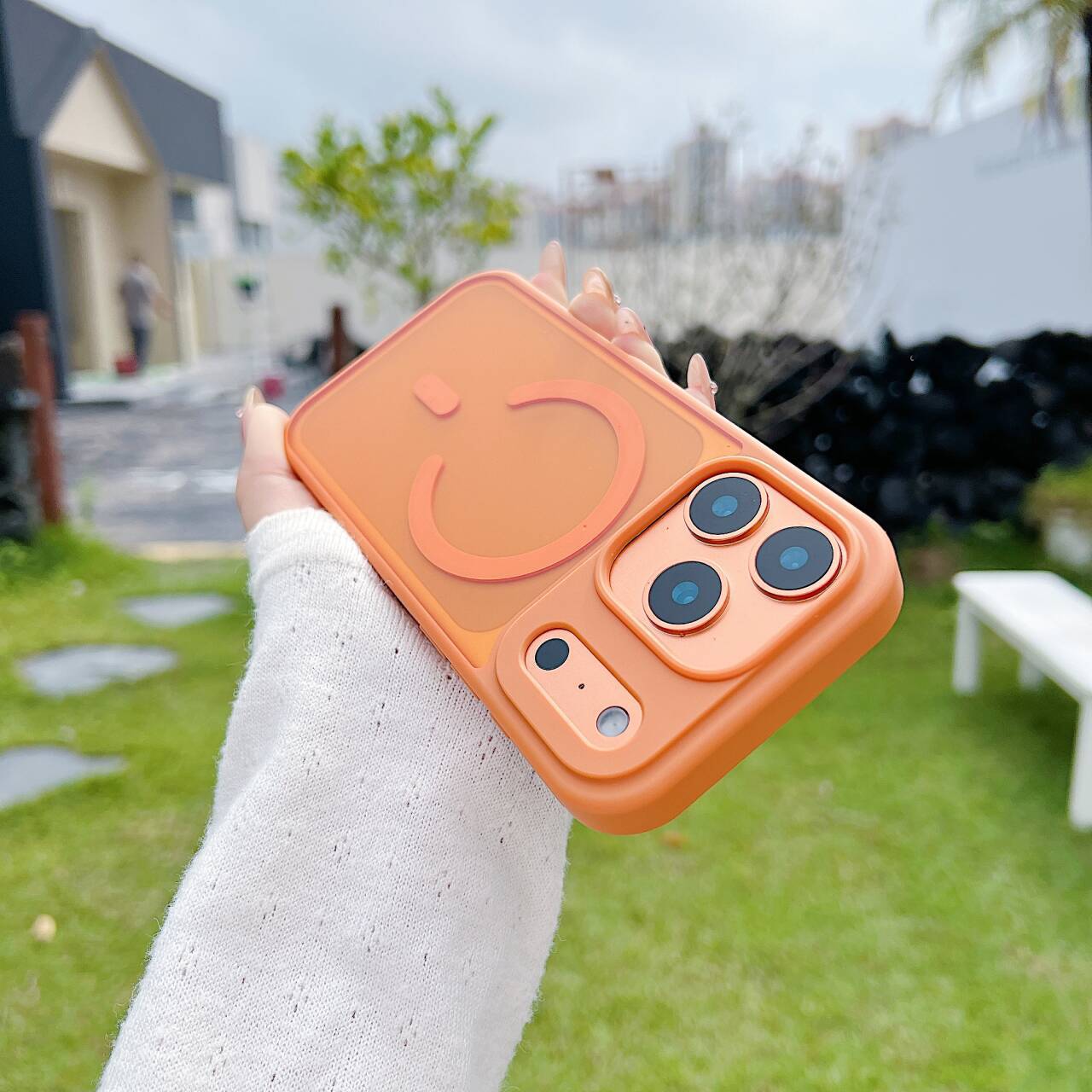 苹果17promax肤感磨砂手机壳 半透iPhone16/15磁吸14防摔13保护套