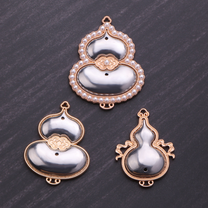 Song Dynasty Brocade Base Pendant with a Series of Designs Including a Lucky Gourd, with a Lid, Suitable for Hanging Tassels, DIY Handmade Accessory Base