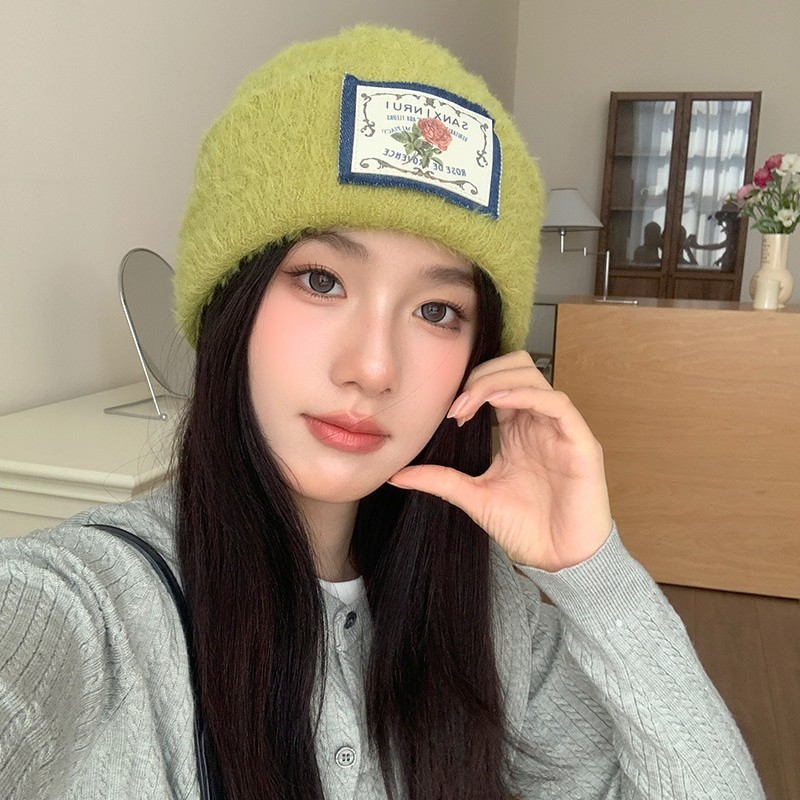 早秋新复古玫瑰花贴布毛绒针织帽女文艺休闲百搭休闲保暖包头冷帽|undefined