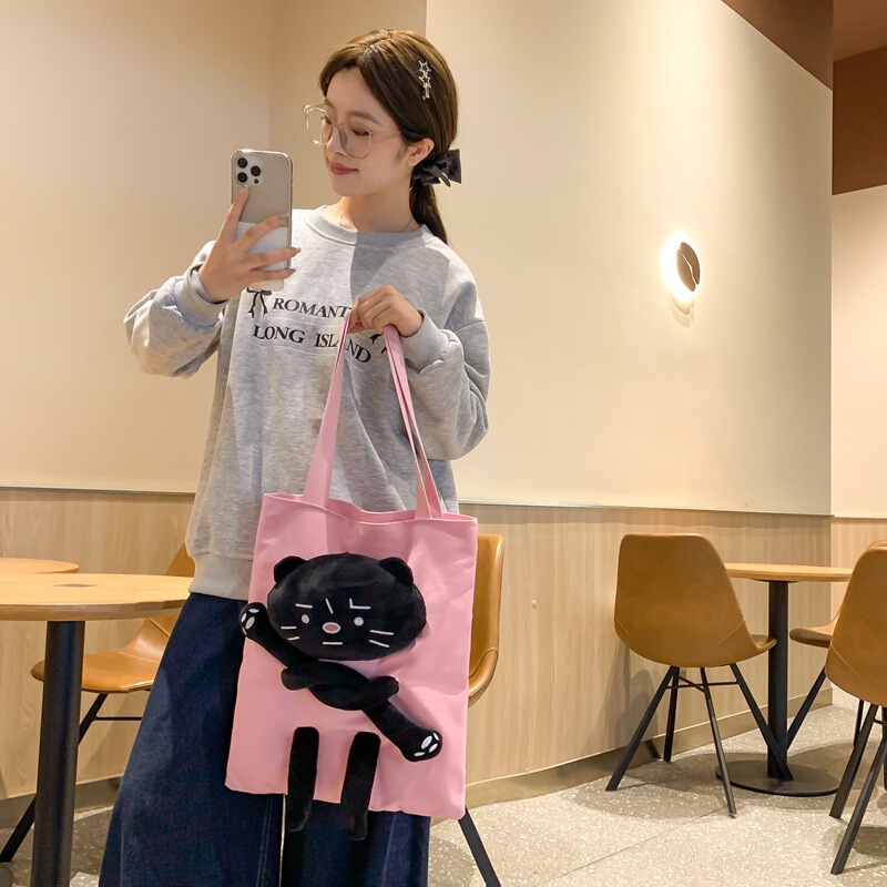 春と夏のかわいいニッチデザインファッショントレンド人形トートバッグ女性のための 2025 新しい人形ショルダーバッグ|undefined