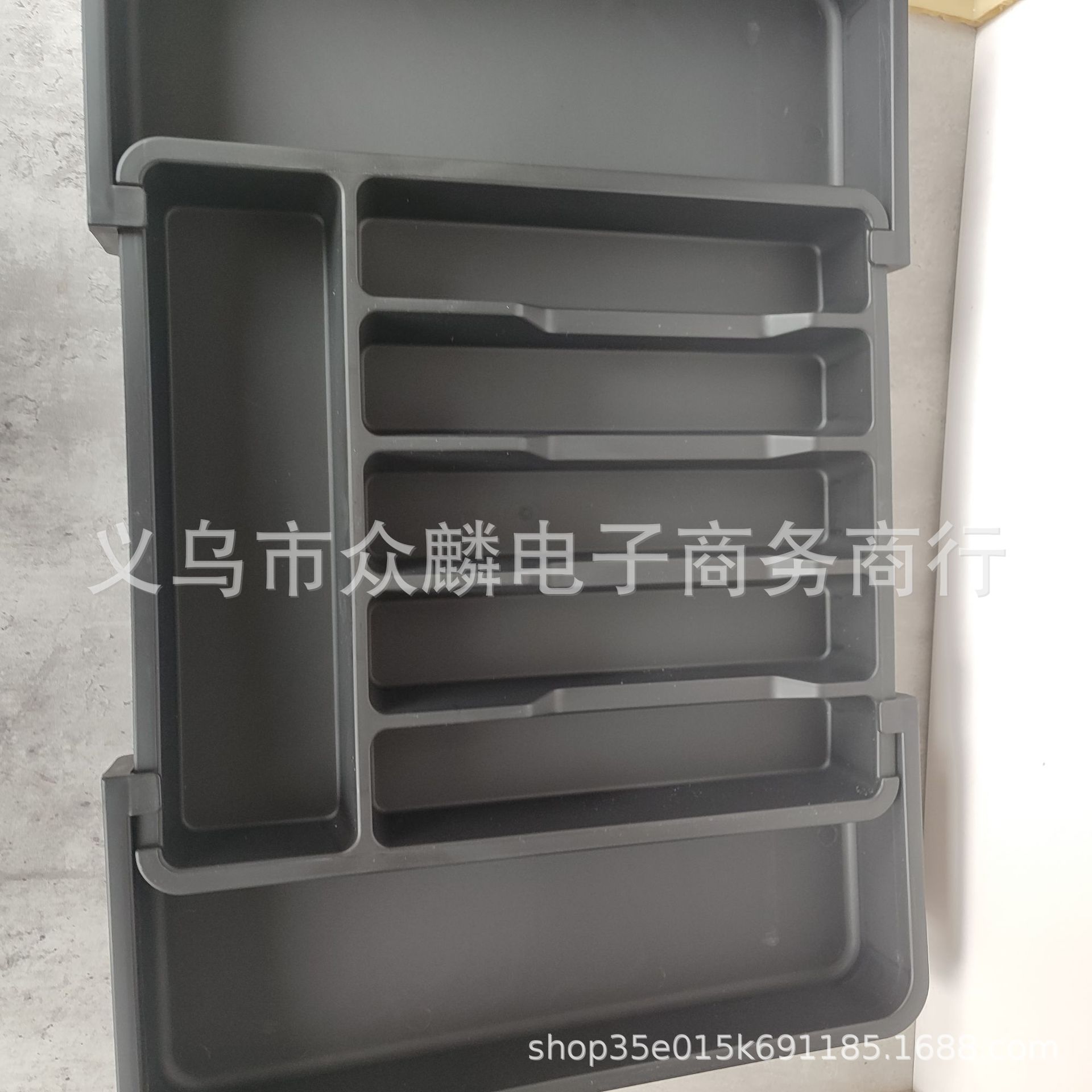 Bandeja de utensilios de cocina extensible