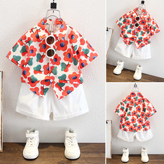 子供の港の風の花のシャツの男の子のスーツのビーチ2025の新型の夏の半袖の赤ちゃんの夏服の洋風の2つのセット