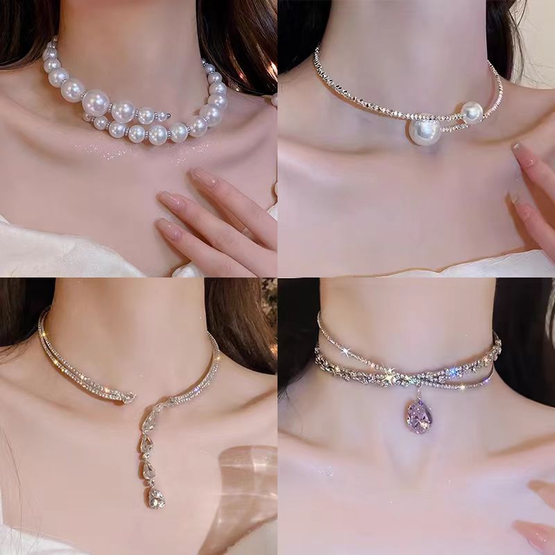 Collar de perlas irregulares de lujo ligero, collar, cadena de clavícula de todo fósforo de moda de nicho, joyería de alta gama transfronteriza europea y americana, mujer