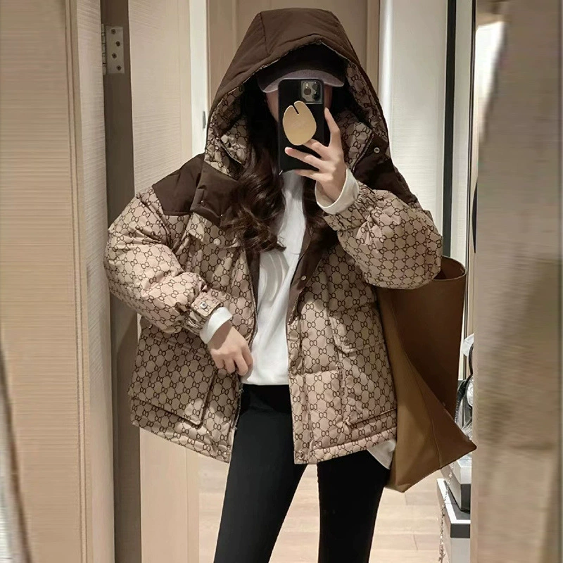 Fashionable short keep warm down jacket with down with hood