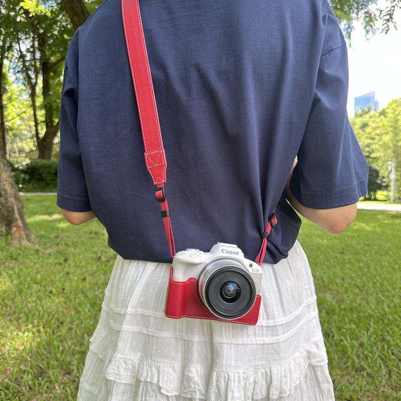Suitable for Canon R50 Protective Case, R100 Camera Bag, R50V Base, 200D Leather Case, R63 Shell, R52 Accessories, Crossbody Strap Suitable for Canon R50 Protective Case, R100 Camera Bag, R50V Base, 200D Leather Case, R63 Shell, R52 Accessories, Crossbody Strap
