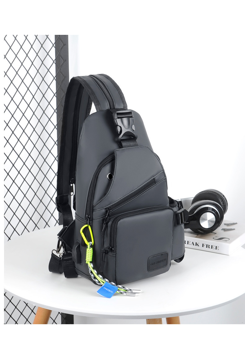 Wholesale new large-capacity men's chest bags, single-shoulder crossbody water cup bags, multi-functional waterproof outdoor small backpacks undefined