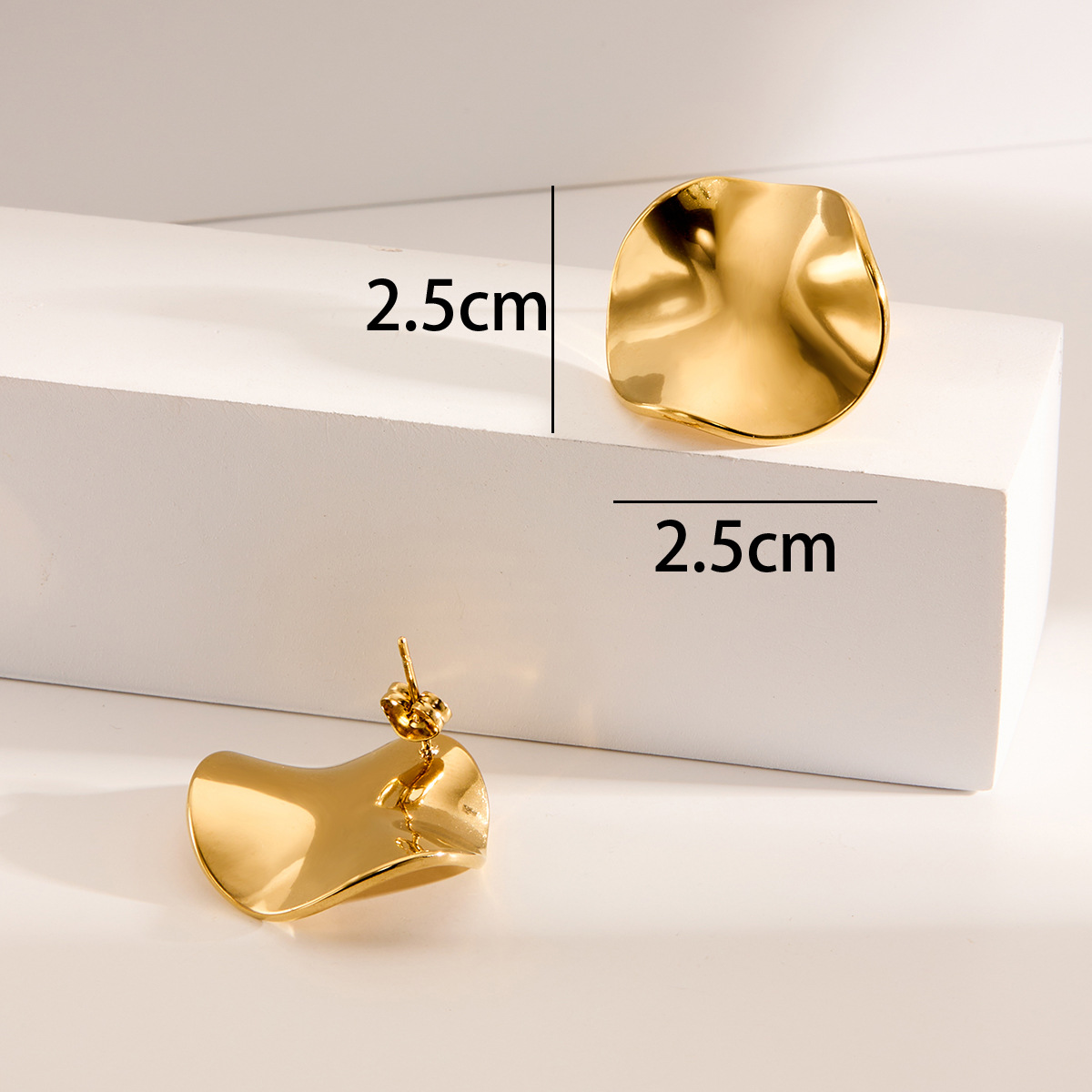 8g Weight Titanium Steel Ear Needle Material Ear Studs Classification 1 Pair Quantity Casual Occasion Titanium Steel Material Geometric, Heart Shape, Flower Pattern Women's Gender Plating Design Elegant, Lady Style 1 Pair Elegant Lady Geometric Heart Shape Flower Plating Titanium Steel Ear Studs 5
