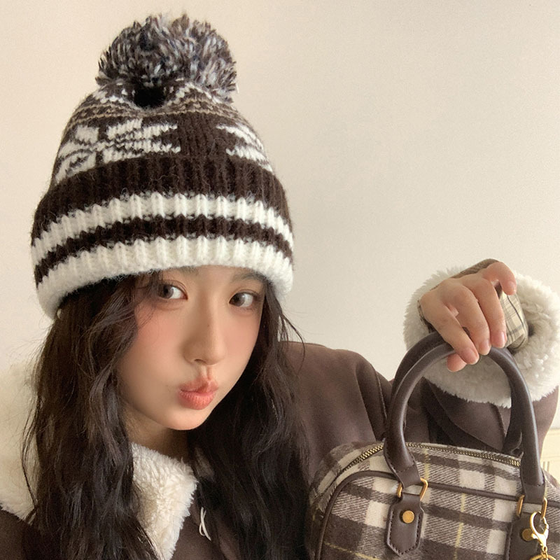 フェア島風毛糸帽子女子秋冬レトロ百合大頭囲保温ニット帽子顔小耳保護帽子