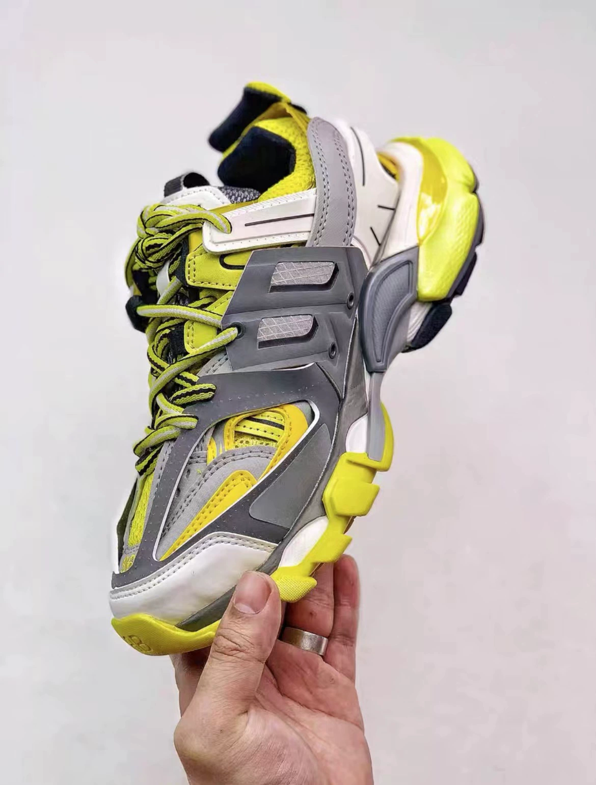 Chunyuan Paris 3.0 Daddy Shoes ретро трекк outdoor толстая подошва увеличенная обувь LED лампы обувь GT для мужчин и женщин, пары обуви