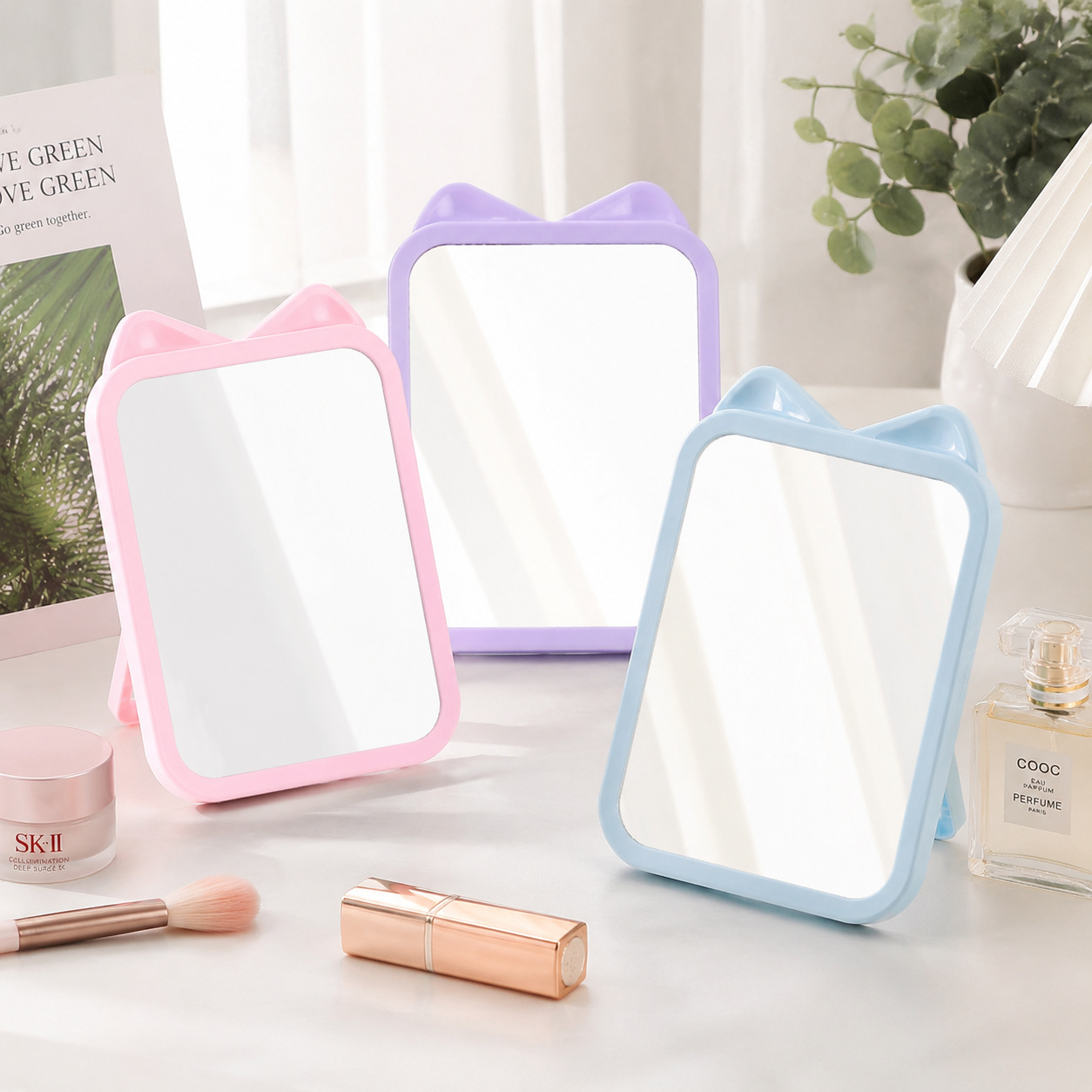 Espejo de maquillaje de plástico plegable dormitorio de estudiantes baño espejo de pared espejo de princesa de dibujos animados espejo de escritorio portátil