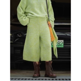 休闲裤;毛衣;女式T恤