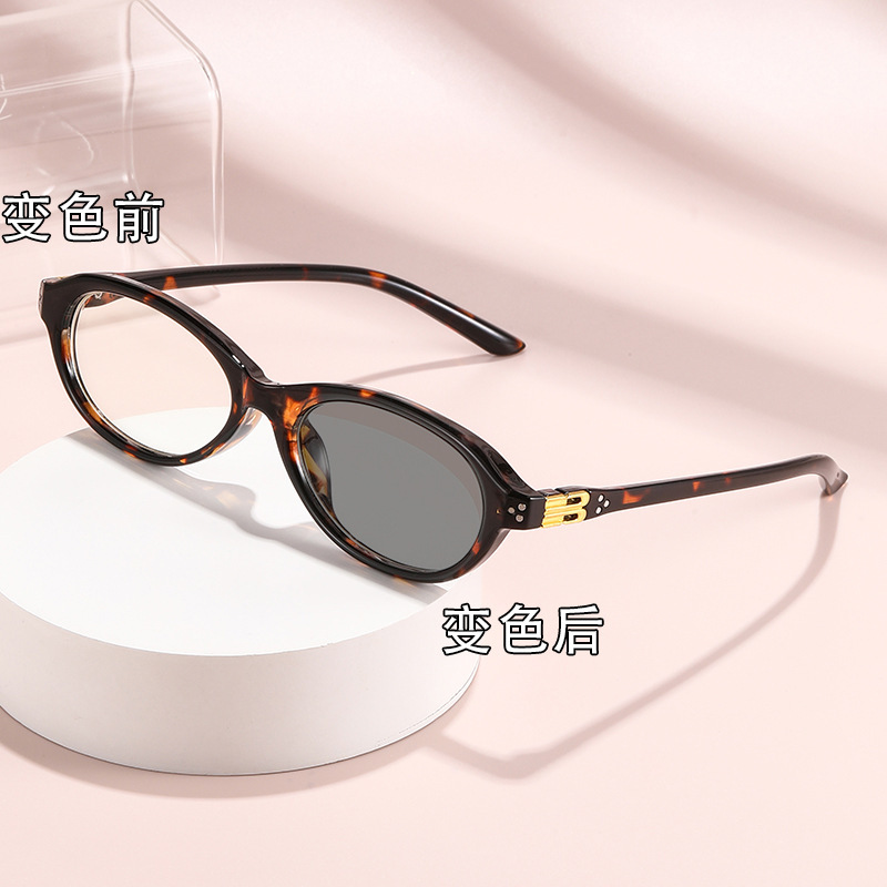 光感变色镜韩系跨境欧美风眼镜时尚防蓝光眼镜框书呆子架近视眼镜|undefined