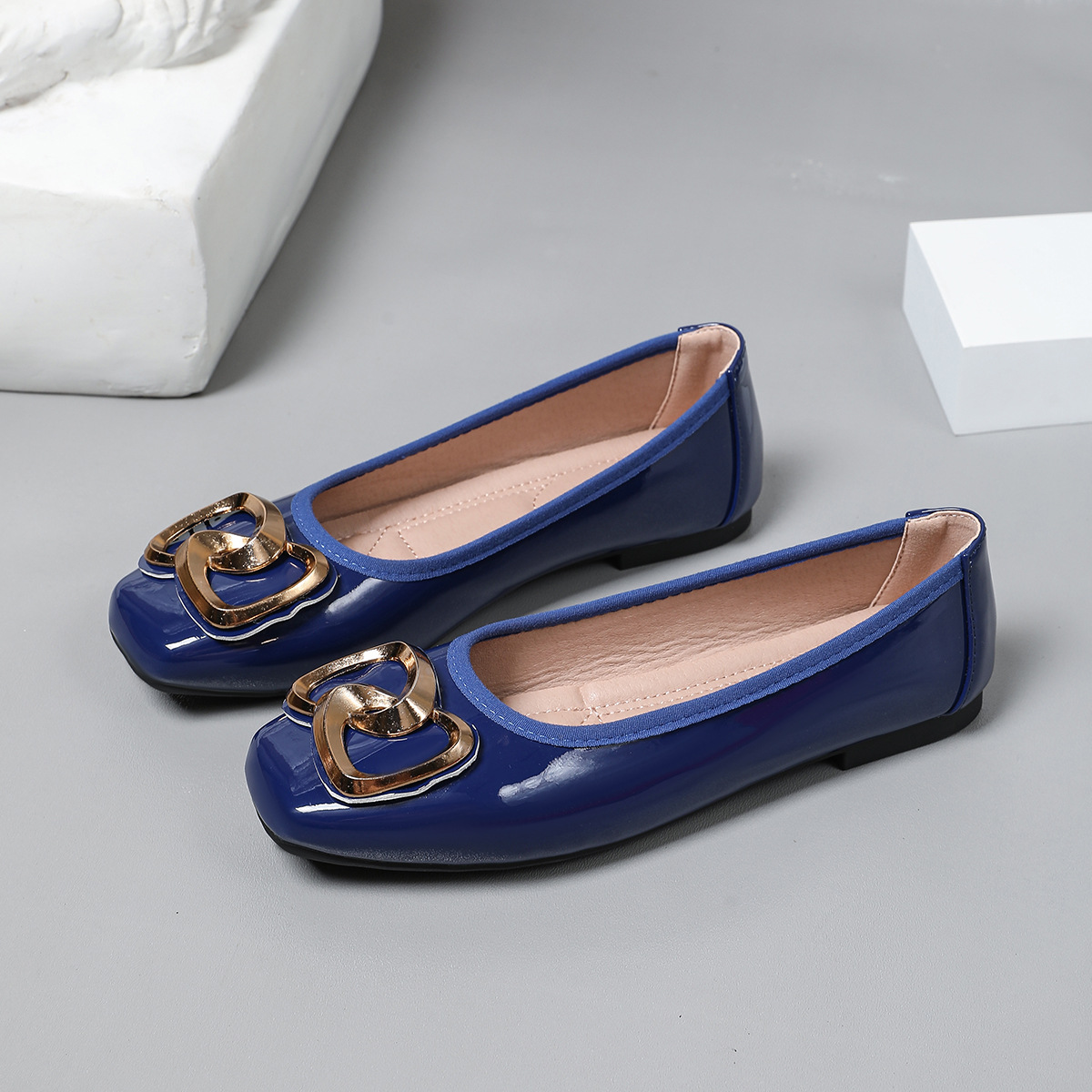 Cross-border Women's Ballet Flats 2026 New Model, Shallow Soft-soled Flat Square-toed Versatile Large-size Loafers_vogvips.com