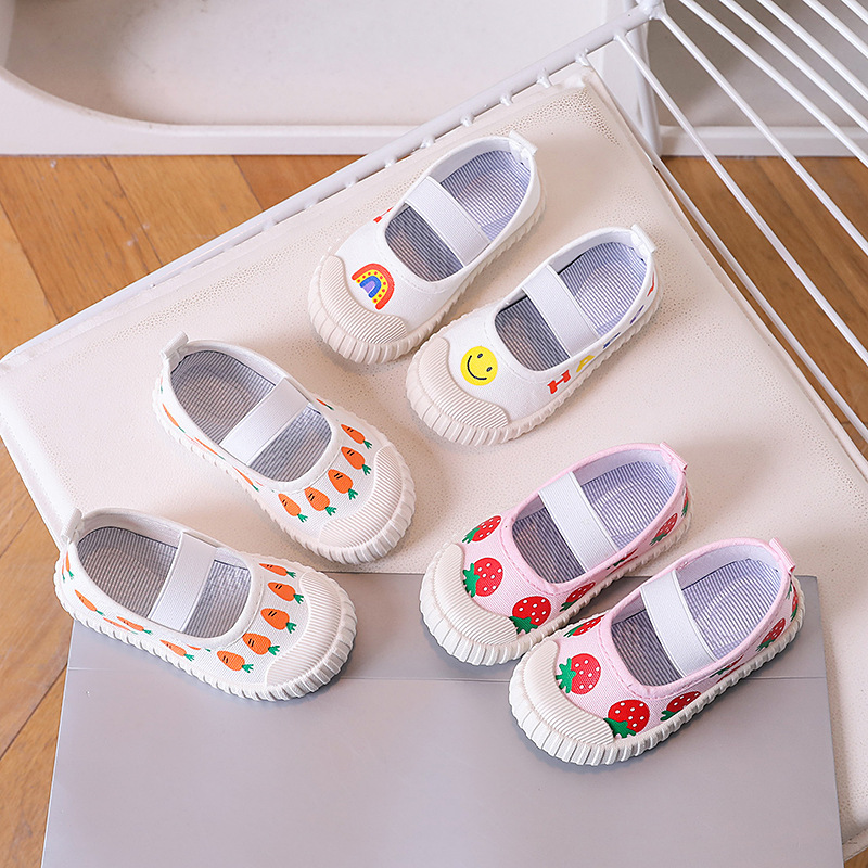 Children's Canvas Shoes Boys and Girls Kindergarten Indoor Shoes White Shoes Spring and Summer Non-Slip Soft Sole Dance Cloth Shoes Performance