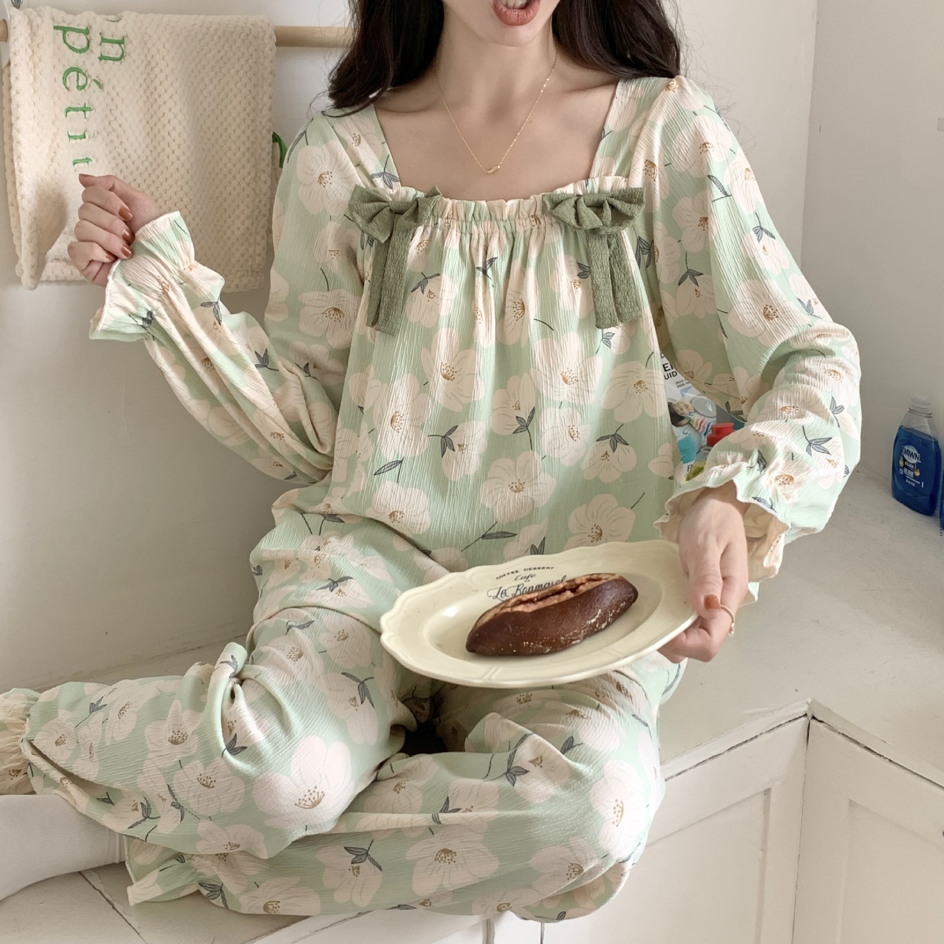 Pijamas florales de estilo coreano simple pijamas de punto colmena cuello cuadrado Jersey de manga larga de algodón con almohadilla de pecho dulce hogar desgaste traje